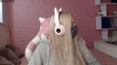 Barbie online show from February 8, 8:10 pm