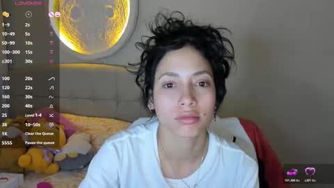 mia3 online show from January 12, 6:51 am