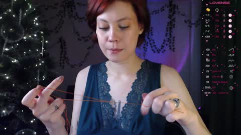 Snapshot of your_corvus chatting on December 12, 9:30 am your_corvus online show from December 12, 9:30 am