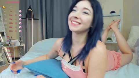 Lina online show from March 8, 6:52 am