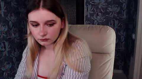 Freya online show from July 25, 12:34 pm