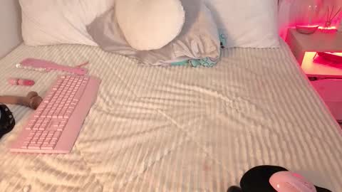 Isa online show from March 2, 5:08 am