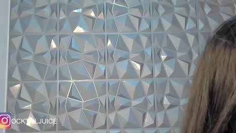 your_juice_ocktail online show from December 18, 11:20 pm