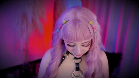 Cami independent model online show from April 25, 1:41 pm