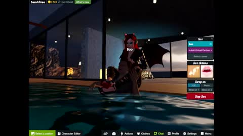 Miss Sarah online show from January 28, 1:05 pm