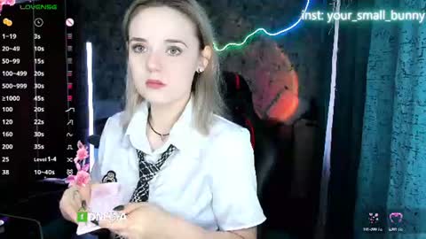 Molly online show from August 3, 2:15 am