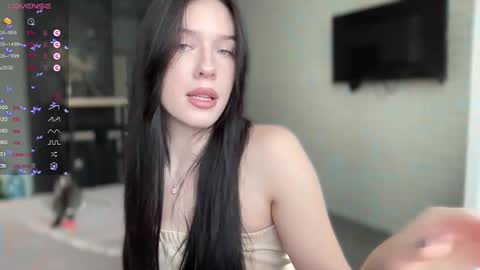 Snapshot of your_sweet_angel_ chatting on January 28, 12:32 pm Mia  online show from January 28, 12:32 pm