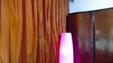 your_wild_fantasy online show from May 26, 3:33 pm