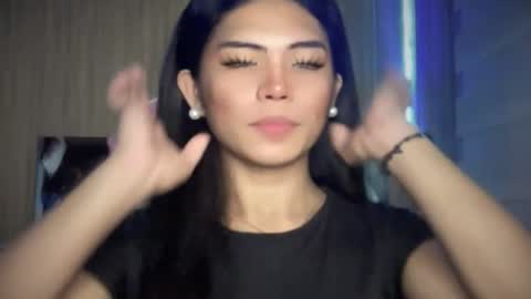 Do read my bio online show from April 25, 4:37 pm