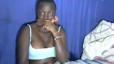 yourgoddess18 online show from October 29, 6:54 pm