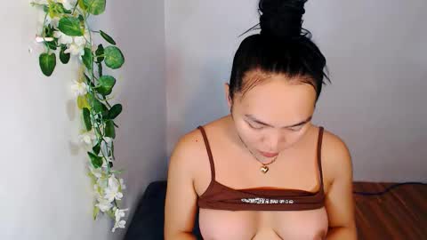 yourhumiliationgirl online show from December 1, 11:58 am