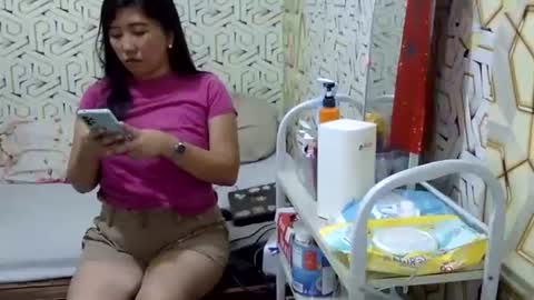 jenny ann online show from July 12, 11:55 am