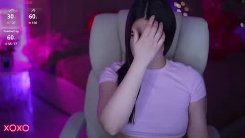 L O L A online show from February 16, 8:20 pm