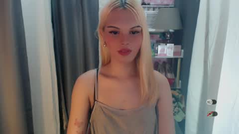 KYLIE MORE online show from June 17, 9:32 am
