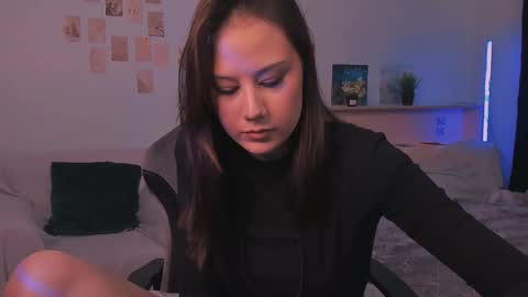 Snapshot of yourlovelystreamer chatting on October 3, 2:11 pm Nikol online show from October 3, 2:11 pm