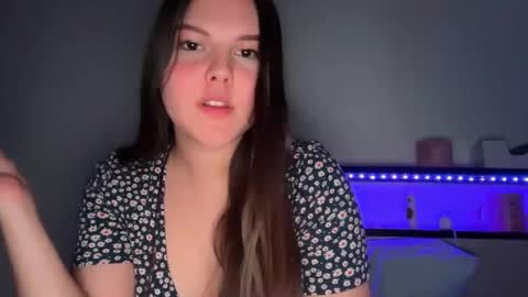 Mila online show from April 24, 11:29 pm
