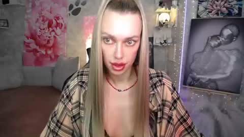 Nicky online show from July 30, 4:19 pm