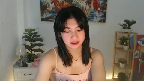 Snapshot of yourprettytrish chatting on December 31, 12:54 am Trish online show from December 31, 12:54 am