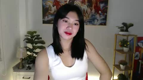 Snapshot of yourprettytrish chatting on January 13, 3:34 am Trish online show from January 13, 3:34 am