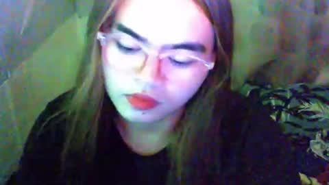 yourprincessthea online show from April 23, 7:05 pm