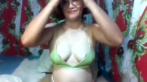 im MAY online show from November 14, 12:43 am