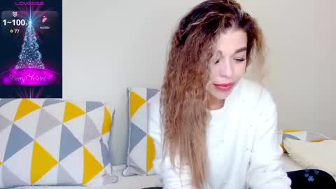 yoursoul_mila online show from December 9, 11:15 am