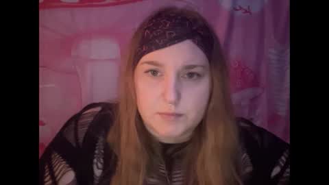 yourthickgingergoddess online show from February 28, 11:45 pm