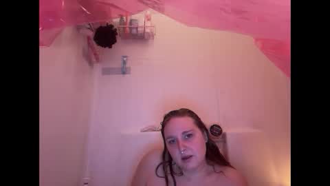 yourthickgingergoddess online show from November 24, 9:28 pm