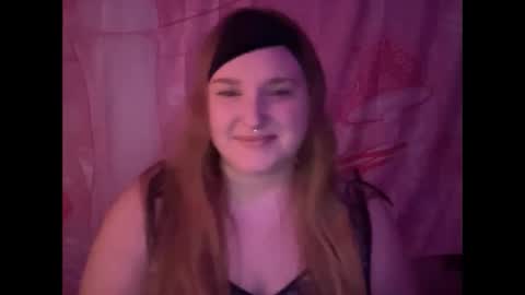 yourthickgingergoddess online show from March 12, 5:17 pm