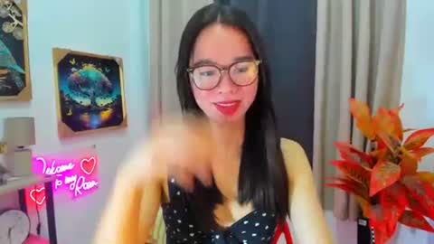 ashy online show from March 4, 11:28 am