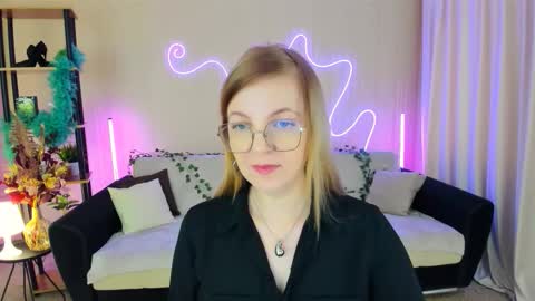 Alice online show from November 14, 9:20 am