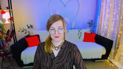 Alice online show from May 2, 9:23 am