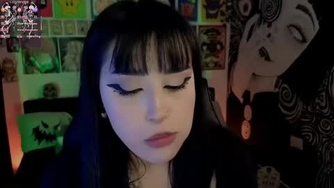    rawr   Anne Independent model      online show from October 23, 11:11 pm