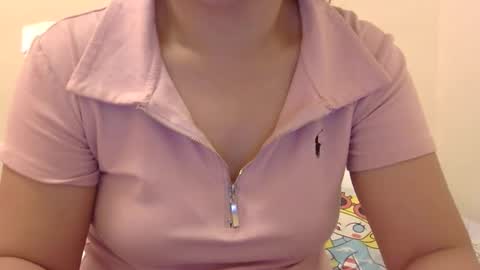 yummyclaya online show from February 26, 2:21 am