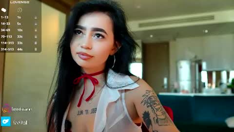 yuna_leen online show from July 23, 10:34 am