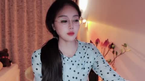 YunEr online show from July 18, 2:52 pm