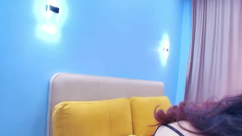 yunlihn_ online show from July 15, 3:11 am
