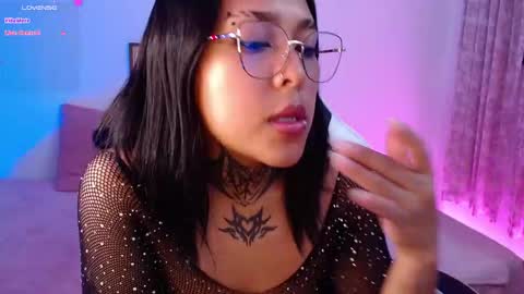 Angelly online show from March 10, 7:45 am