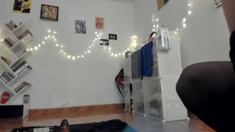 Snapshot of yury_sun chatting on December 16, 8:26 pm paola online show from December 16, 8:26 pm