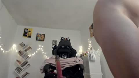 Snapshot of yury_sun chatting on December 24, 10:28 pm paola online show from December 24, 10:28 pm