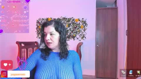 Yuya online show from October 18, 3:15 pm