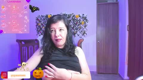 Yuya online show from October 31, 3:38 pm