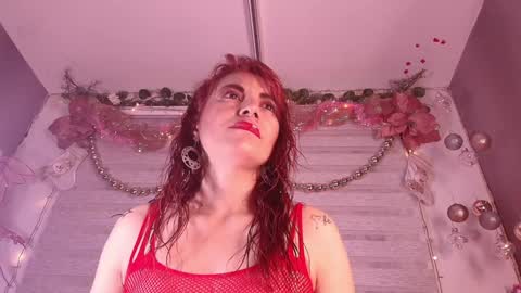 Snapshot of z_zoe_ chatting on December 30, 2:53 am Zoe online show from December 30, 2:53 am