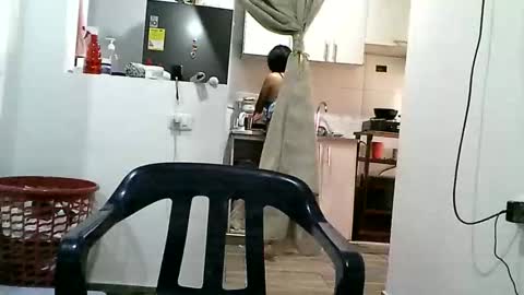 Zafiro online show from February 5, 8:45 pm