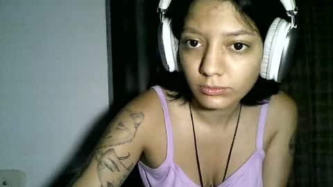 Zafiro online show from June 16, 12:39 pm