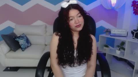 Zahira  online show from November 16, 6:19 pm