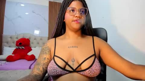 zahra_rose online show from February 2, 9:03 pm