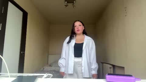 Liana online show from August 4, 8:31 am