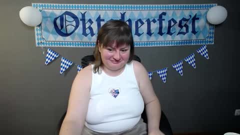 zannadreil online show from September 27, 7:10 pm