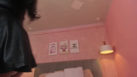 Zara Sweet  online show from February 27, 2:28 pm